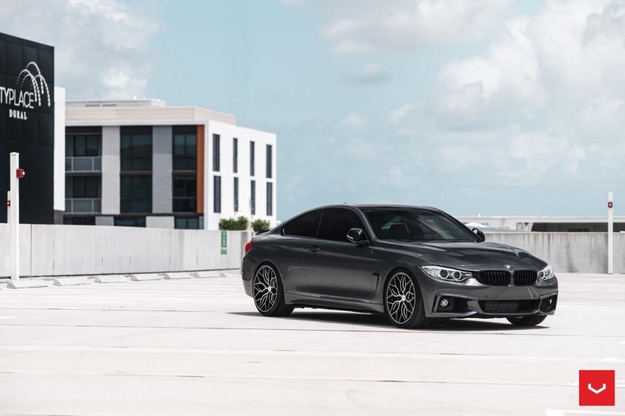  BMW 435i Coupe on Vossen Wheels (HF-2) 2018 года  (фото 2 из 16)